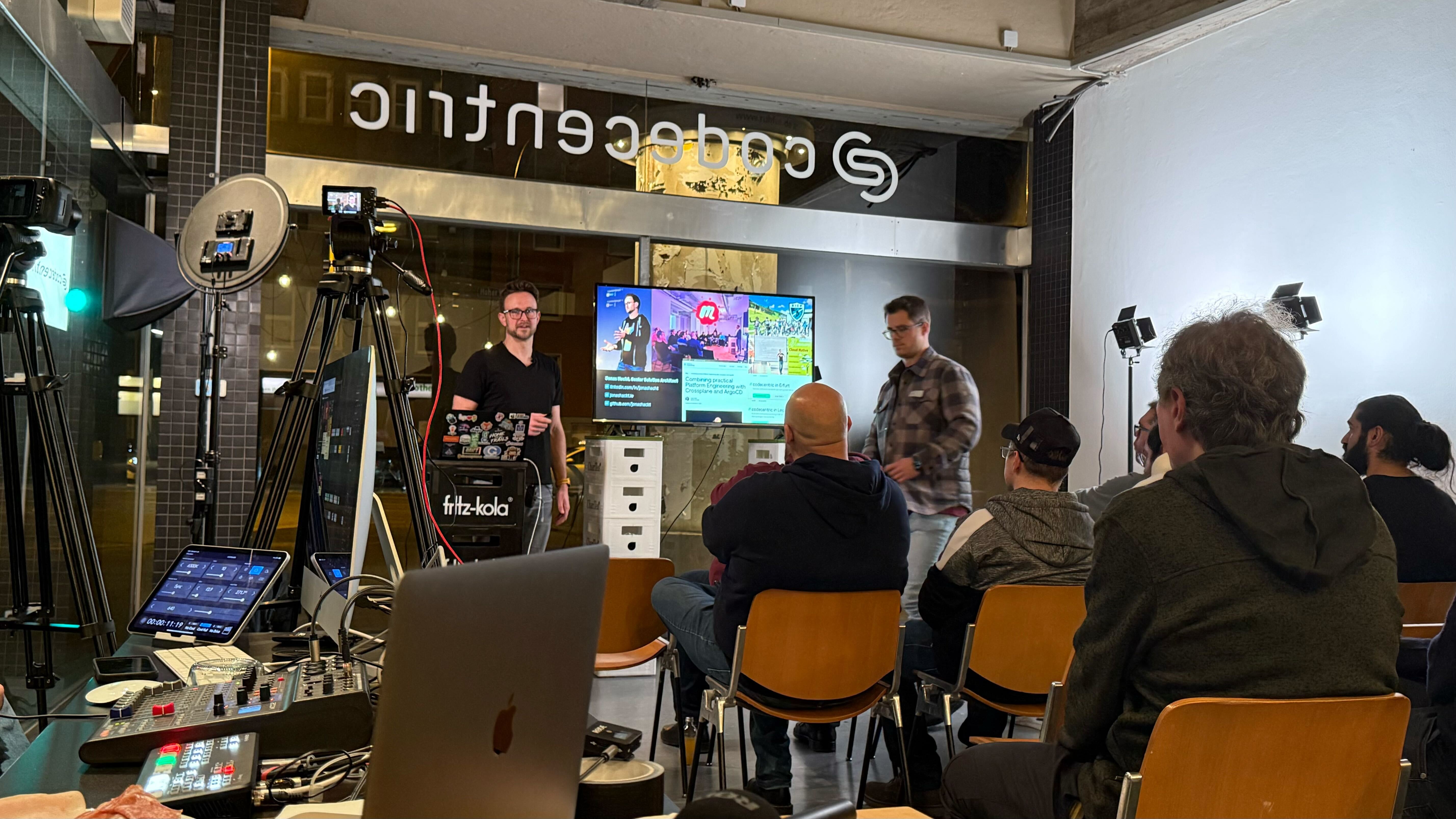 jonas_crossplane_dortmund